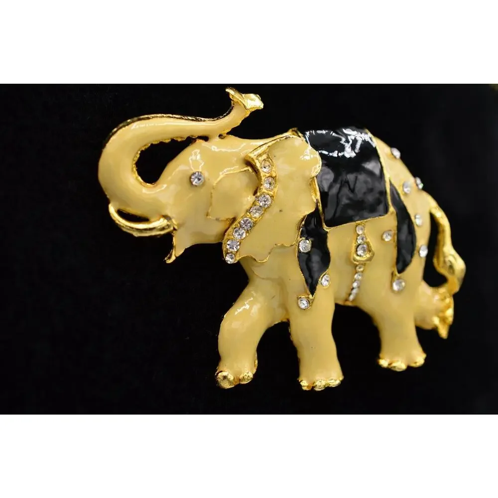 Unbranded stunning pin
